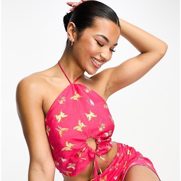 Something New halter neck cropped top in pink butterfly print. Size S. NWOT - Picture 3 of 9